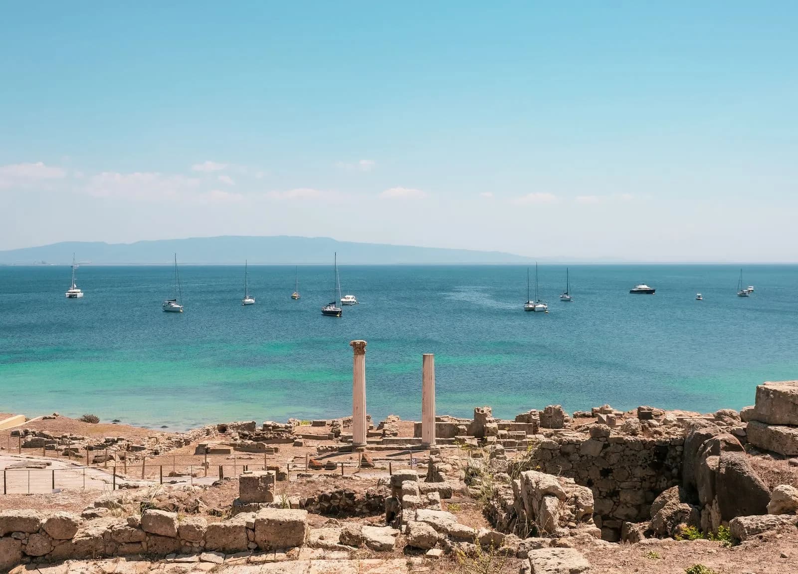 Ruines antiques mer Méditerranée Tharros Sardaigne